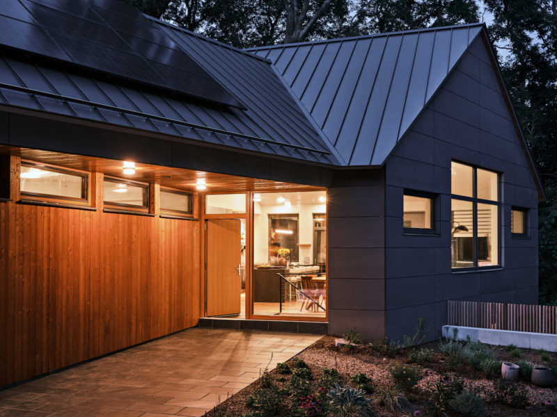 Sandwich Passive House - The Valle Group
